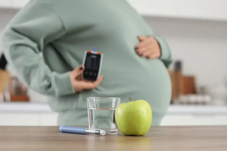 Dieta cukrzycowa w ciąży – co jeść a czego unikać? Przykładowy jadłospis