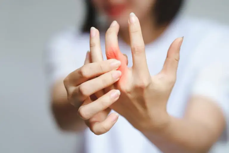 Wczesne zapalenie stawów (WZS) – dlaczego ważne jest wczesne postawienie diagnozy?