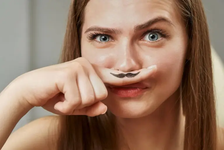 Testosteron u kobiet – co oznacza nieprawidłowy wynik?