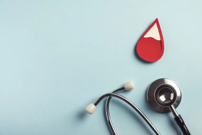 Czym jest hemofilia nabyta? Przyczyny, objawy, diagnostyka i leczenie choroby