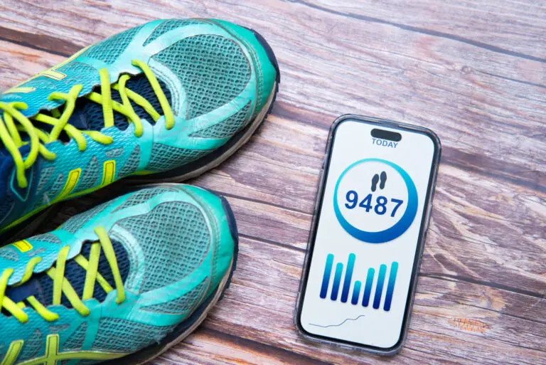 Ile kroków dziennie powinno się robić? Fakty i mity