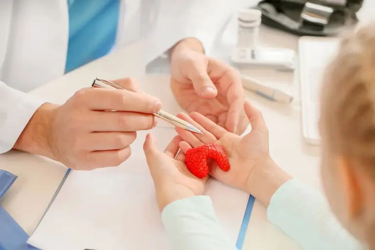 Choroba Hashimoto u dzieci: objawy, przyczyny, diagnostyka i leczenie