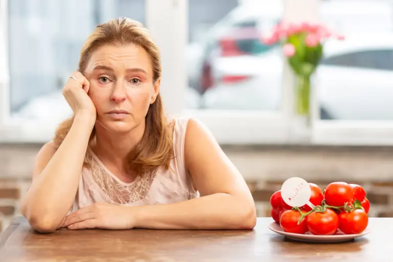 Uczulenie na pomidory – jak się objawia alergia i jak ją rozpoznać? Diagnostyka i leczenie