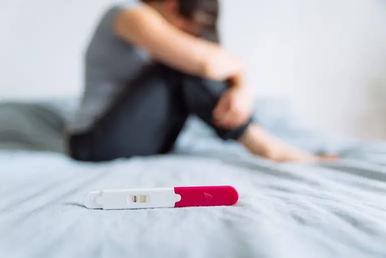 Niepłodność immunologiczna – objawy i przyczyny. Dlaczego organizm odrzuca zarodek?