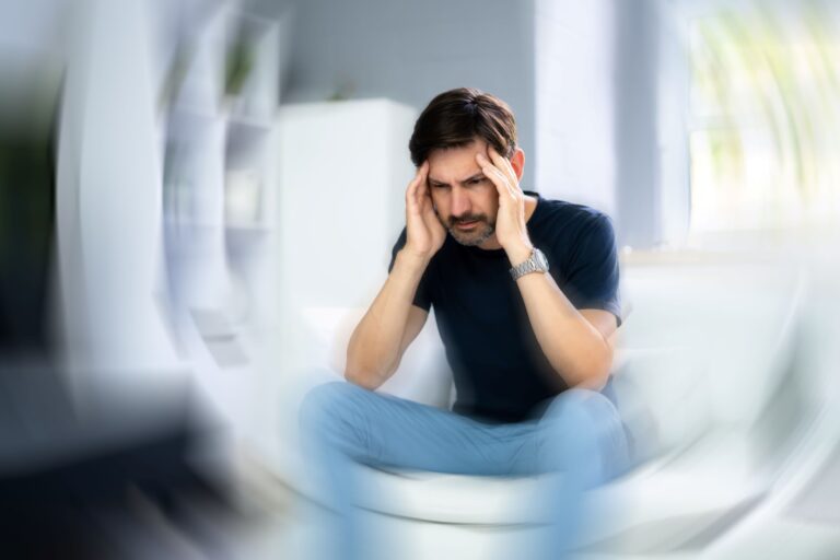 Zapalenie błędnika – przyczyny, objawy, diagnostyka i leczenie