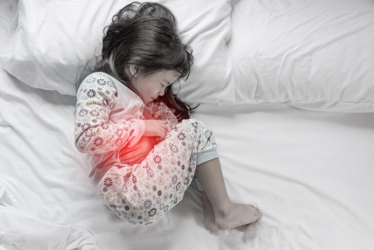Rotawirusy u dzieci – objawy zakażenia, diagnostyka i leczenie infekcji rotawirusowej