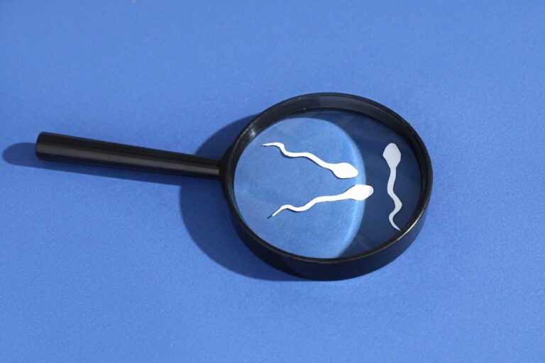 Jak wygląda badanie nasienia? Przygotowanie do seminogramu i interpretacja wyników