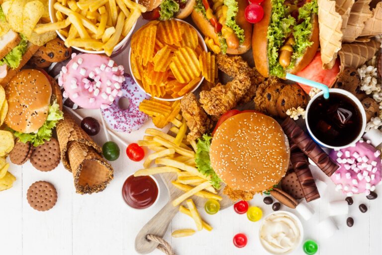 Żywność przetworzona i żywność wysokoprzetworzona – czym jest? Przykłady