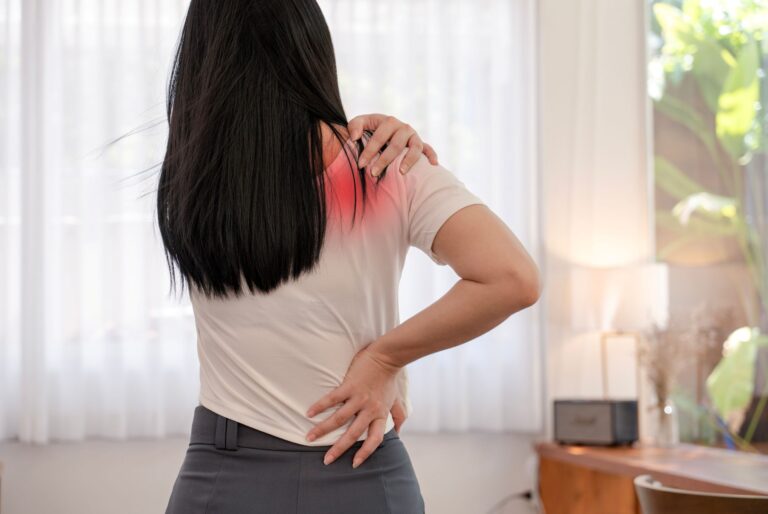 Bóle mięśni: jakie mogą być przyczyny? Kiedy świadczą o chorobie?